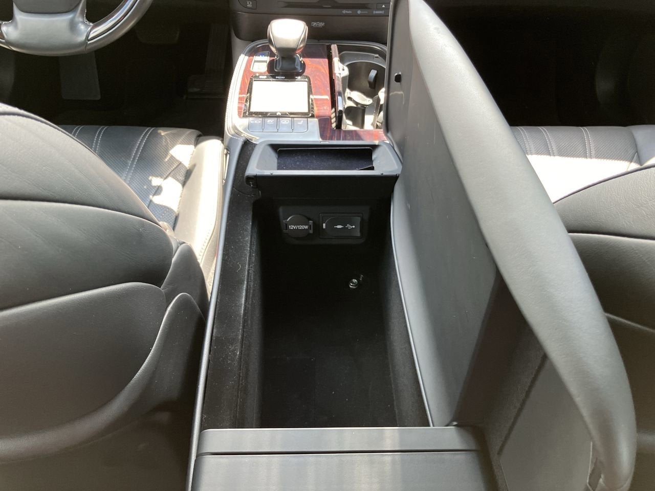 2019 Lexus LS 500h